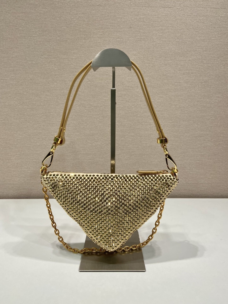 Pra*a triangle pouch